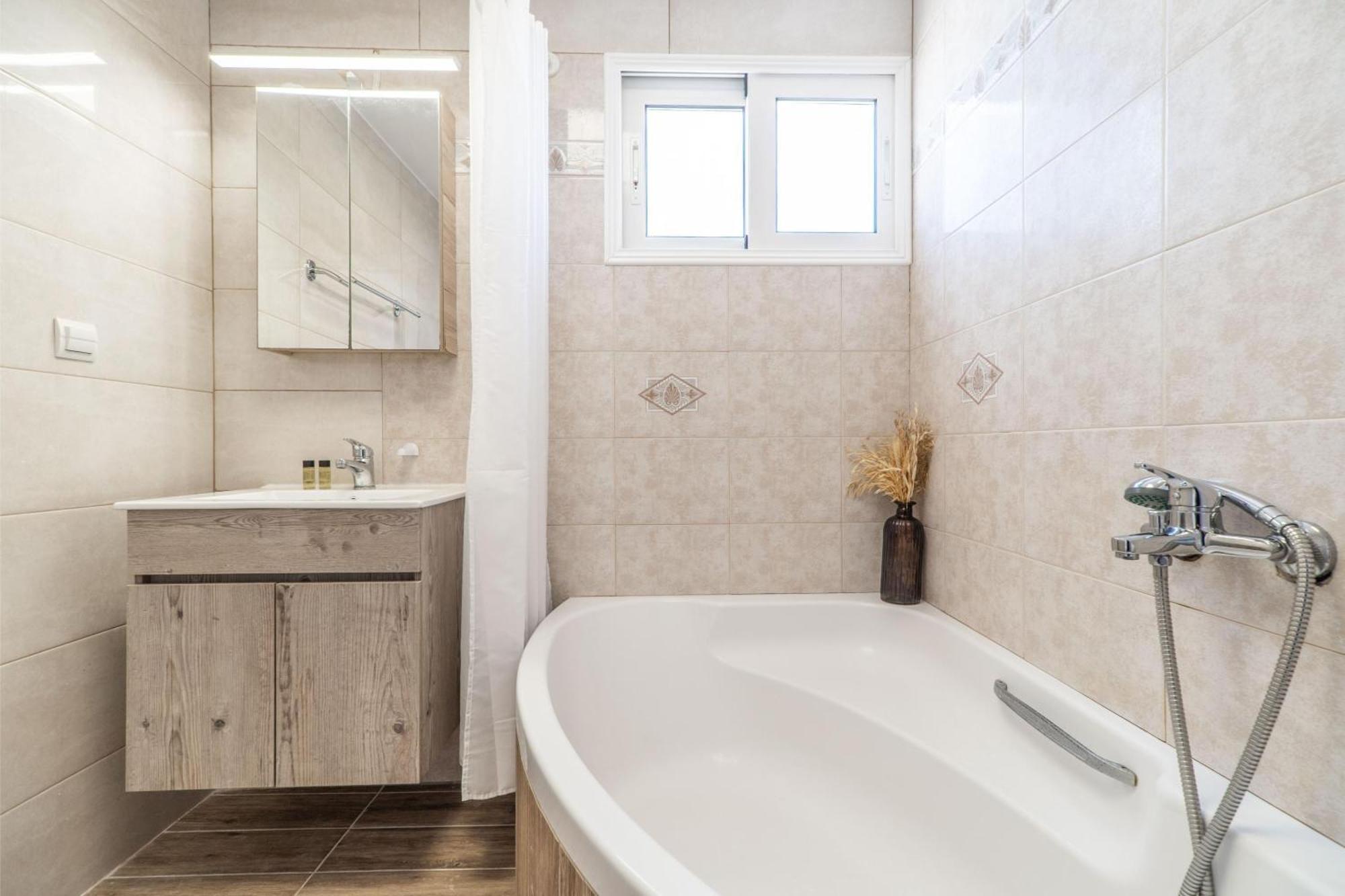 Avra Sfakia Apartments Khora Sfakion Room photo